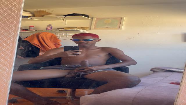 O novinho @novinngb mandou com exclusividade pra gen...