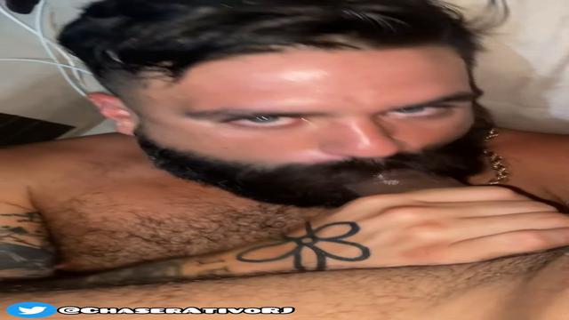 Jojo chegou me dando o rabo e mamando o Chileno