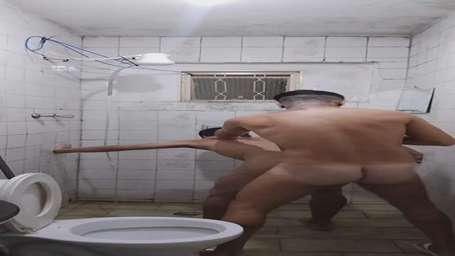 ENCONTREI ESSA PUTINHA NA RUA LEVEI PA CASA FIZ O CU...