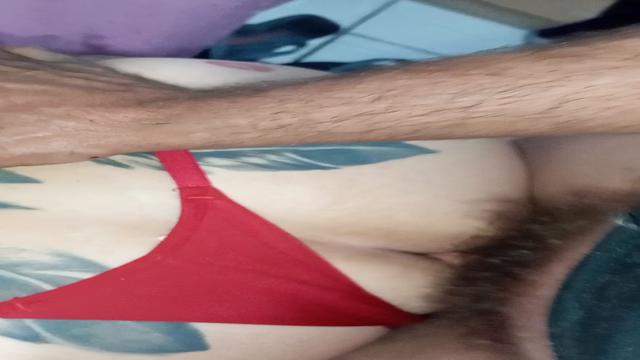 Macho mecânico comedor catarinense, pegando meu cuza...