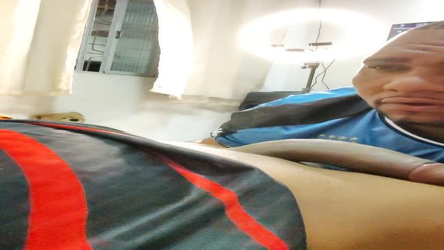 Então o bandido do meu bairro queria uma mamada eu f...