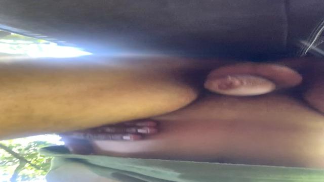Pra que buceta se eu já tenho cu né Velho safado  