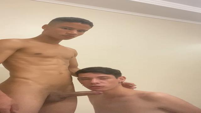 2 novinhos pra você encarar