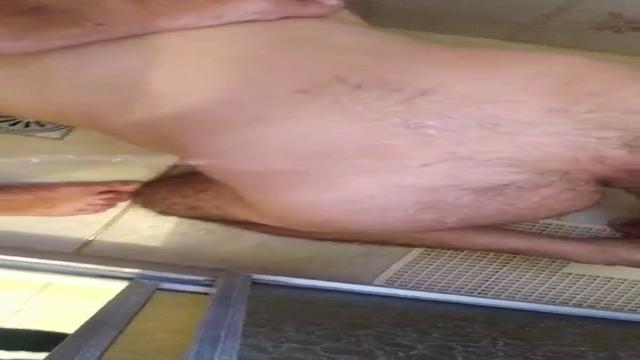 Casado ganhando um mijão