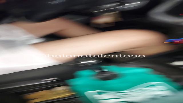 MAMANDO O UBER DE 59 ANOS  ATÉ GOZAR