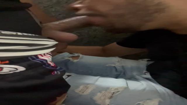 Mamando maloca no banheirao 