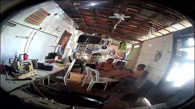 Dindin 3 amigos héteros 