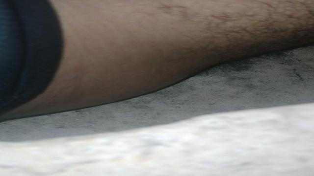 Comendo puto comprometido na rua