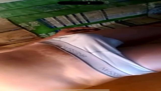 Maduro branquinho roludo pica peluda mora na roça e ...