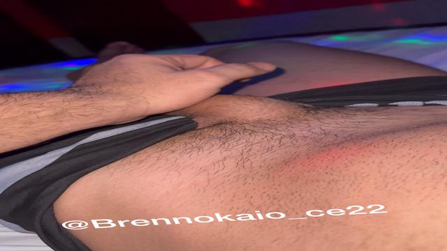 Hetero curioso 18 aninhos 