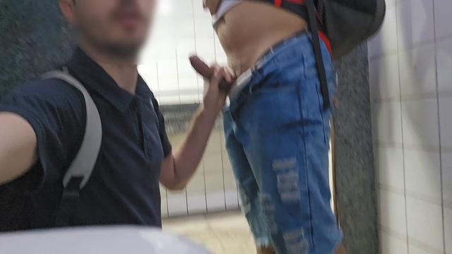 399 - I sucked off a Flamengo fan in the bathroom.