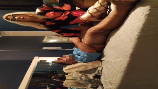 0229- FUI PUTA DE 4 MACHOS NA NOITE DE SÁBADO 