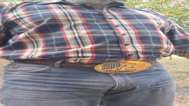 COWBOY CAVALÃO DEMARCANDO SEU TERRITÓRIO 