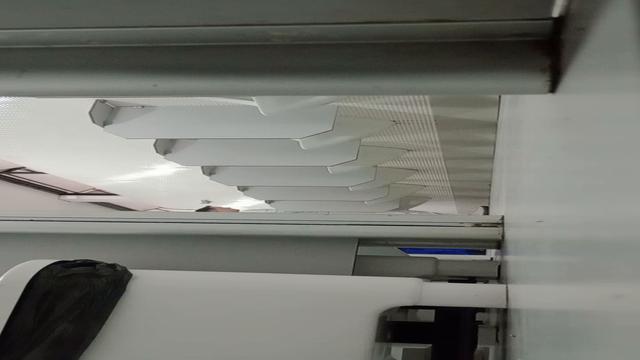 Olha o tamanho do pau desse cara de 2 metro no morro...