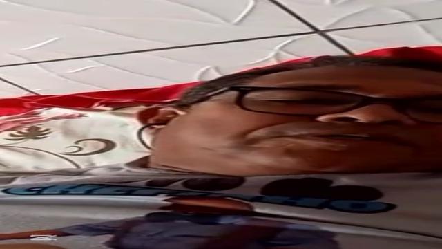 Pai de um conhecido .. tá tímido mas olha que rola b...