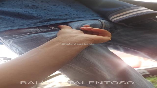 FUI FAZE CAMINHADA E NA VOLTA ENCONTREI ESSE COROA, ...