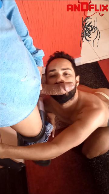 Pintor contatinho fugiu da obra da casa vizinha pra ...