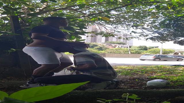 Chupando o mano baiano na BR 