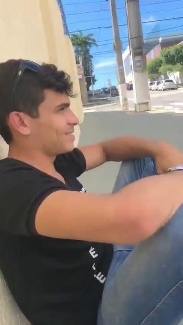 Enquanto o cod. não libera, o entregador vai curtind...