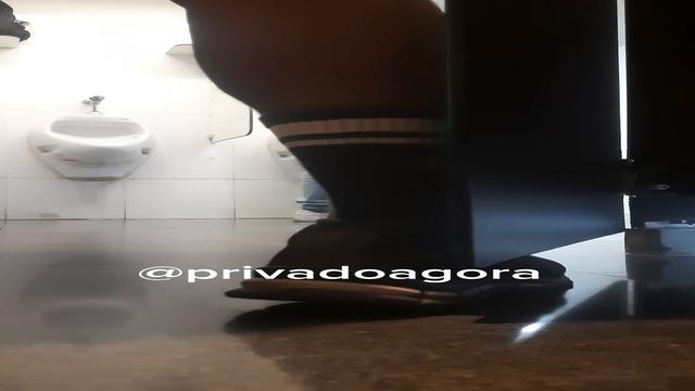 Banheiro de cinema na Paulista 