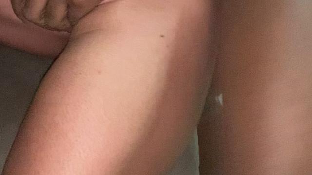 E gostoso demais assistir meus amigos trepando também