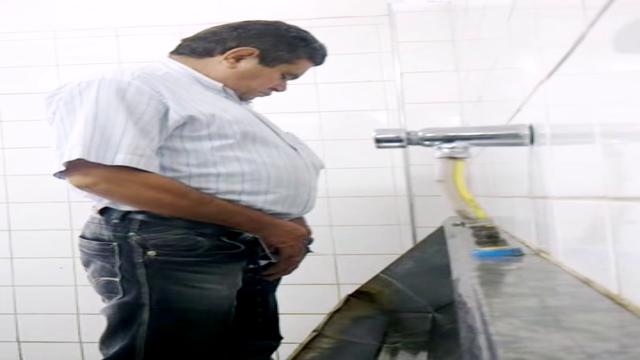 Pissing #110