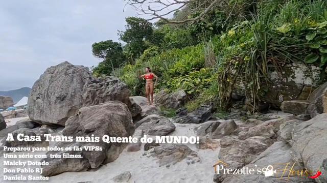 Sabrina Prezotte fucking on the nude beach in Abrico in Rio de Janeiro-RJ, with Maicky.