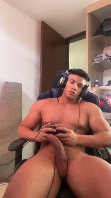 Segura o joysticket e vem jogar comigo