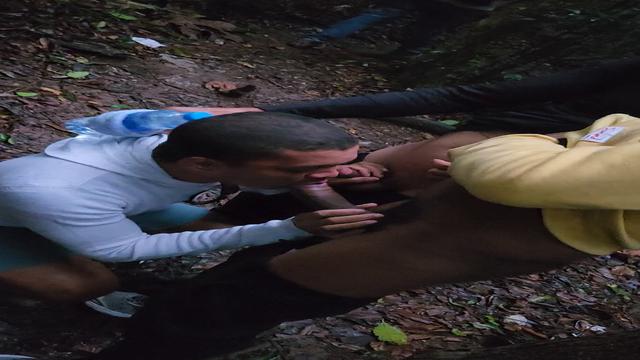 Mamando o maloka da Quebrada com o casado ativo ??? 