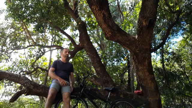 Macho peludo pauzudo