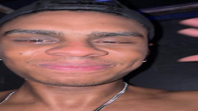 Fui na Cabine achei Felipe Anjos e fizemos um troca ...