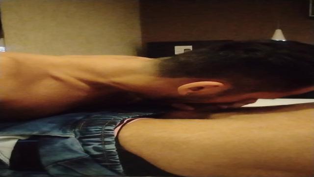 Young straight guy with a big dick ? I met him at th...