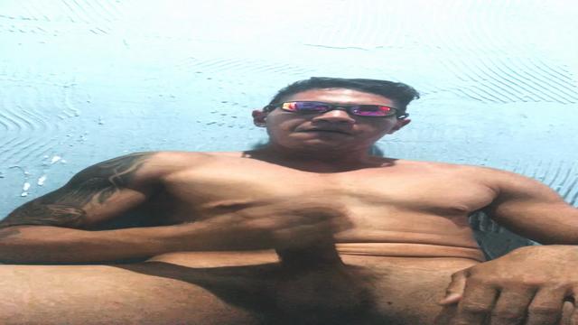 Deixa eu botar essa porra no seu cu