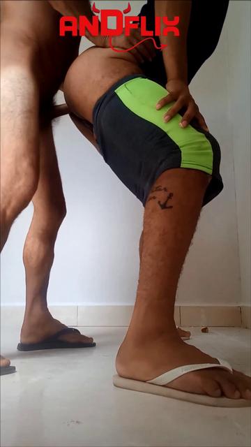 Seguindo veio do buteco e acabei de levando leite de...