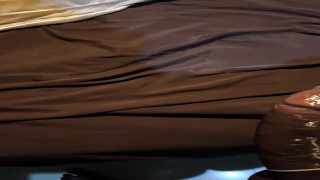 Baiano meteu forte e gozou rápido 