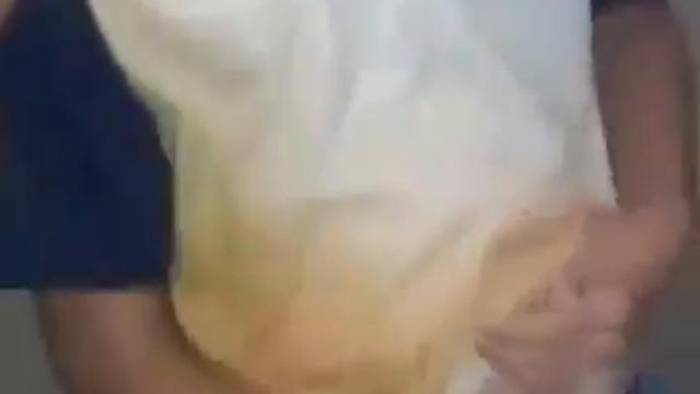 Novin vez 18 anos ganhou de presente o direito de ma...
