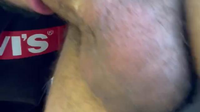 Novinho me dando pica logo cedo 