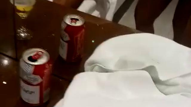 Bareback é pau no cu 