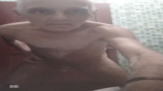 Mais um aposentado magrinho disse que tem 50 anos ma...