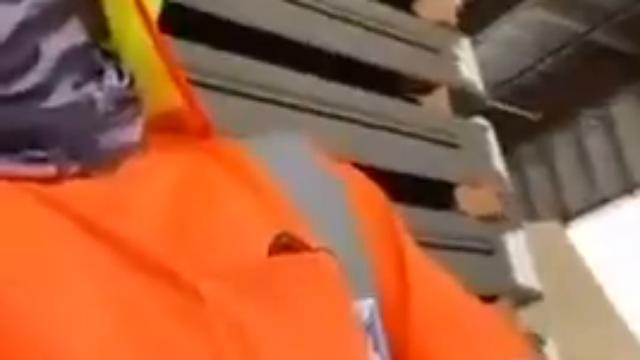 O tesão era tanto q foi no trampo mermo