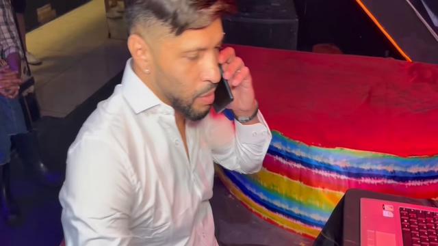 ENTREVISTA DE EMPREGO ACABA EM MUITO SEXO E MUITA APROVAÇÃO 