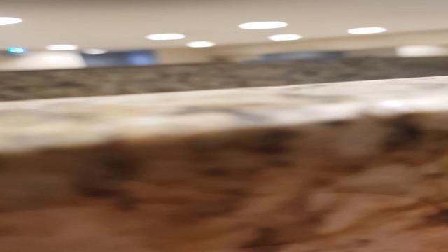 Carinha do almoxarifado batendo uma 