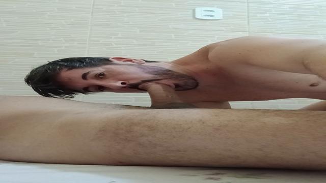 Sentei ate levar leitada na cuceta