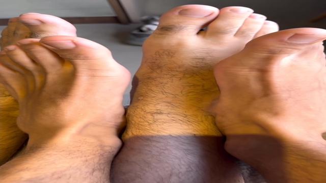 Geek nerd sucking my feet 