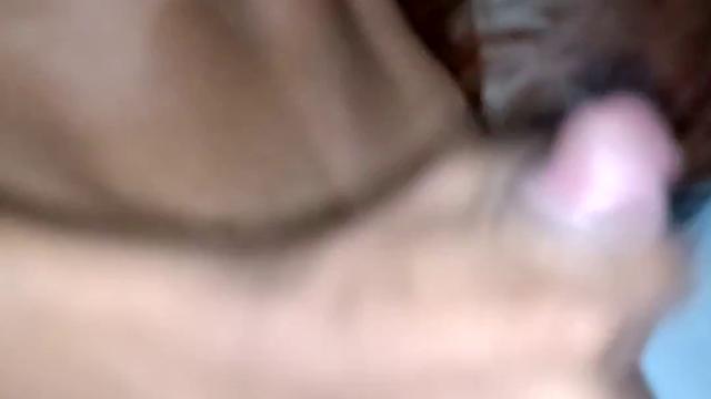 Gozada gostosa do novinho 