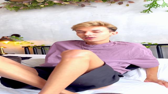 Lambe meu cuzinho?