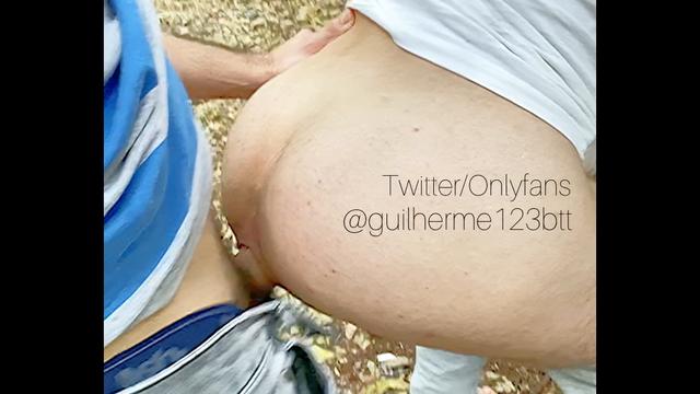 Video 299 - 4 males in the bush