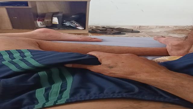 Ela dormindo e eu com tesão 