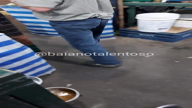 PEGANDO NA MALA DO COROA NA CARA DURA NA FEIRA #4