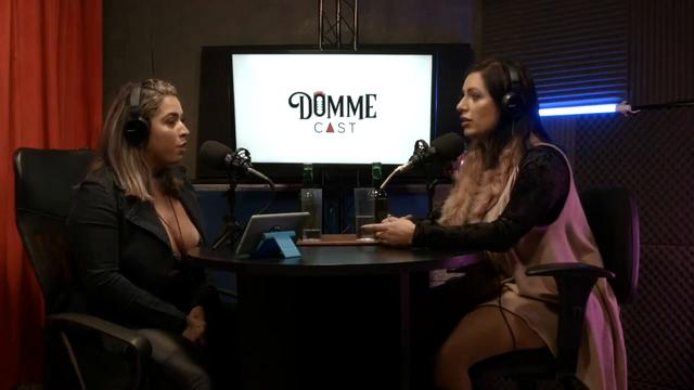 DommeCast com Mia Lins